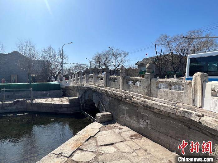 北京为古桥“减负” 万宁桥一期修缮工程完成