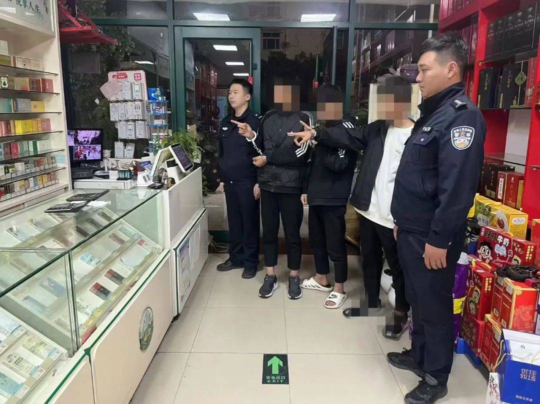 2分钟“扫荡”一家店<strong></p>
<p>炒币软件有</strong>！山东菏泽警方抓获一盗窃团伙
