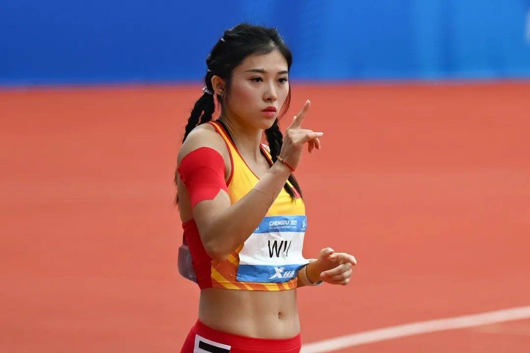 主播模仿吴艳妮直播跳舞<strong></p>
<p>td币</strong>，被禁止发布作品