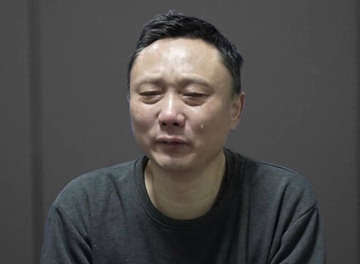 “就是太想当官”<strong></p>
<p>币金网</strong>，曾任贵阳市副市长的他，流泪忏悔