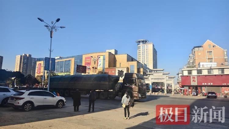 “没料到政府宁可多花钱让公路改道”<strong></p>
<p>acip币</strong>，江西“最强钉子户”独守孤房