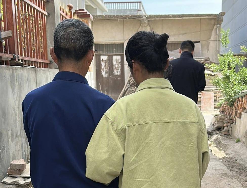 女孩跟男友外出打工失踪<strong></p>
<p>今日币圈行情</strong>，15年后被找到已育两子 父亲：她当年流浪到河南，不知回家的路