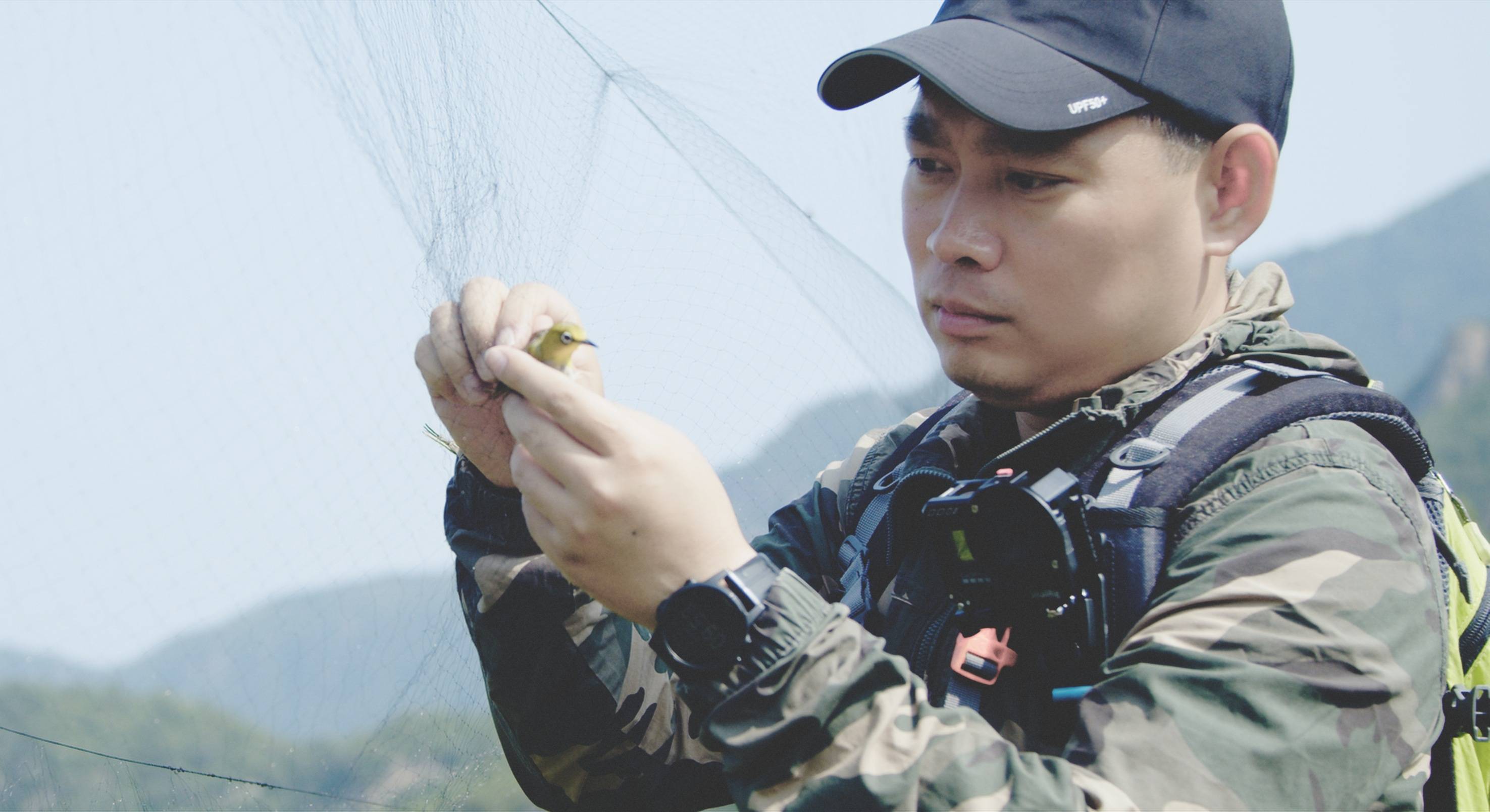 森林警察韩孟祺：乔装成驴友潜伏密林中<strong></p>
<p>炒币亏惨</strong>，抓获“粘鸟”嫌疑人