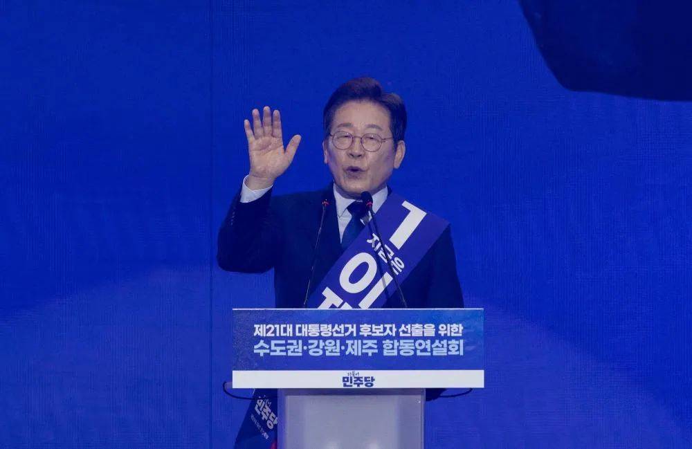 屡次破音<strong></p>
<p>储备币</strong>！韩总统候选人李在明竞选活动声嘶力竭拉票
