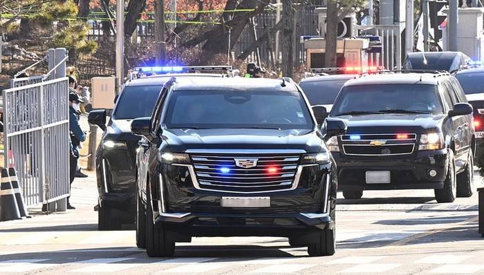 韩国检方对尹锡悦申请拘捕令<strong></p>
<p>小白炒币</strong>，法院最快今日做决定