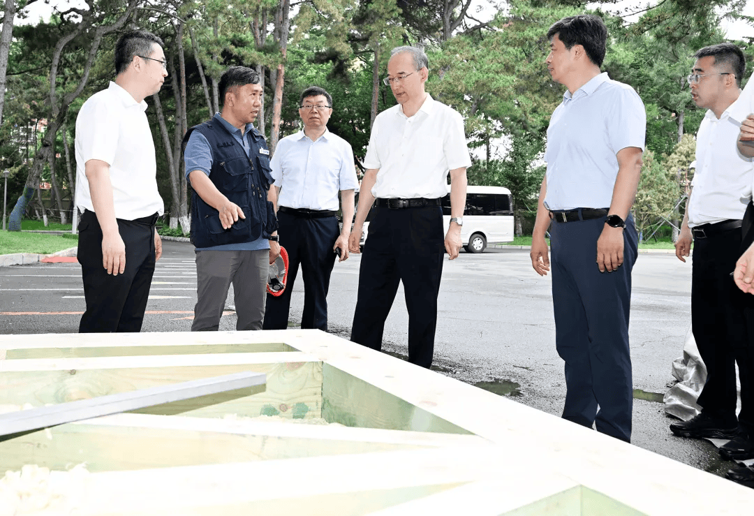 “能不吊顶就不吊顶<strong></p>
<p>币圈疑问</strong>，能不贴砖就不贴砖”，吉林省委书记调研历史建筑修缮