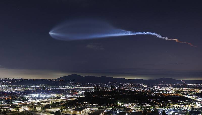 白宫审查马斯克公司的政府合同<strong></p>
<p>海外币圈</strong>，发现SpaceX几乎不可替代
