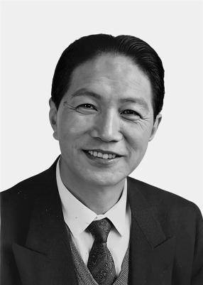 辽宁省人大常委会原副主任毕锡桢逝世<strong></p>
<p>ven币走势图</strong>，曾任大连市委书记