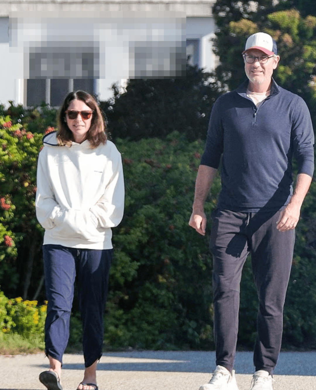 演唱会“出轨门”女方离婚进行时<strong></p>
<p>极特币交易</strong>，CEO男主被拍到戴婚戒与妻散步