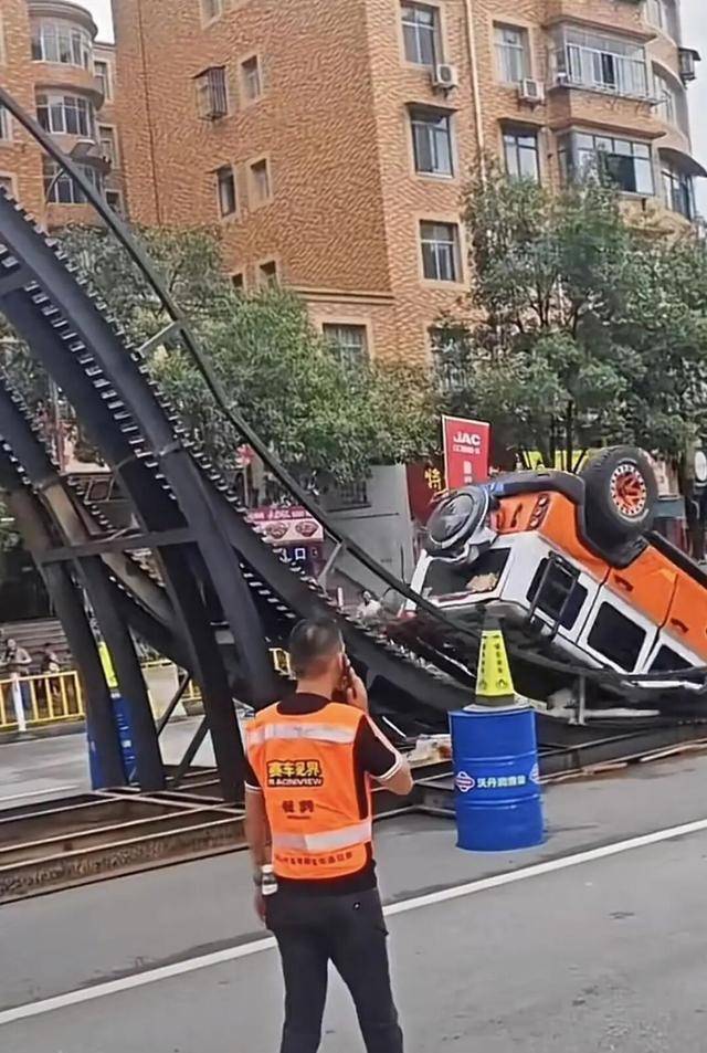 “212”翻车<strong></p>
<p>打币子</strong>,北汽集团急了:魏桥家的,与我无关