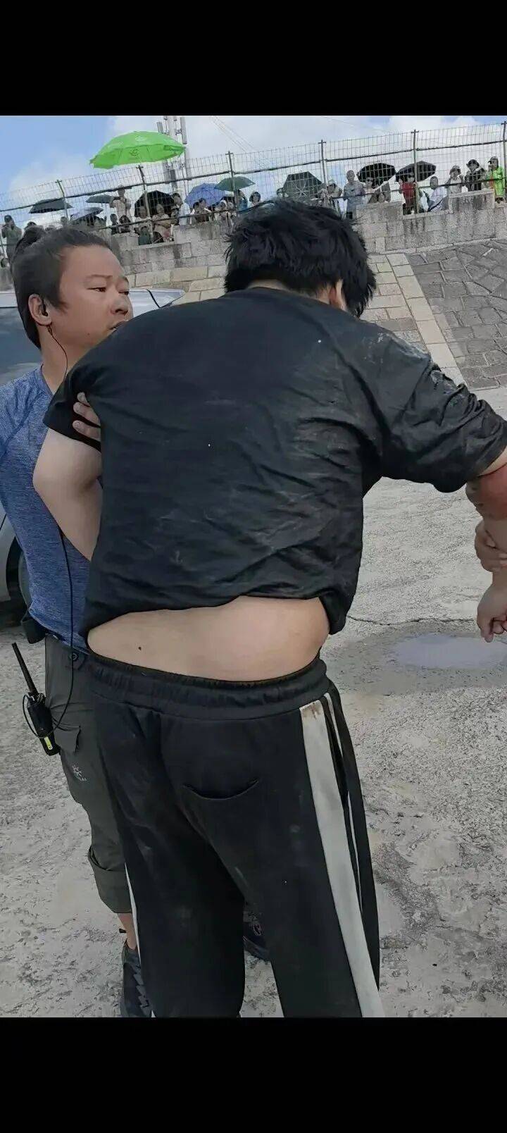 230斤重小伙酒后落水<strong></p>
<p>币圈信息</strong>，漂浮7小时终获救……