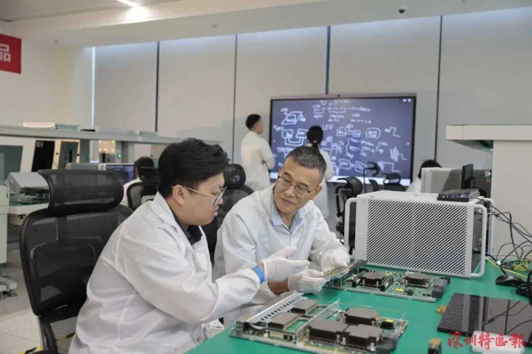 突破封锁<strong></p>
<p>王莽币</strong>！国产！！可满足3-5nm芯片需求！！！