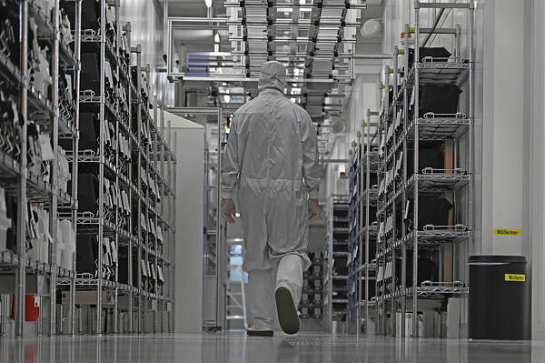 “德法支持欧盟对华贸易强硬<strong></p>
<p>币圈公司</strong>，德国提议：考虑动用‘核选项’”