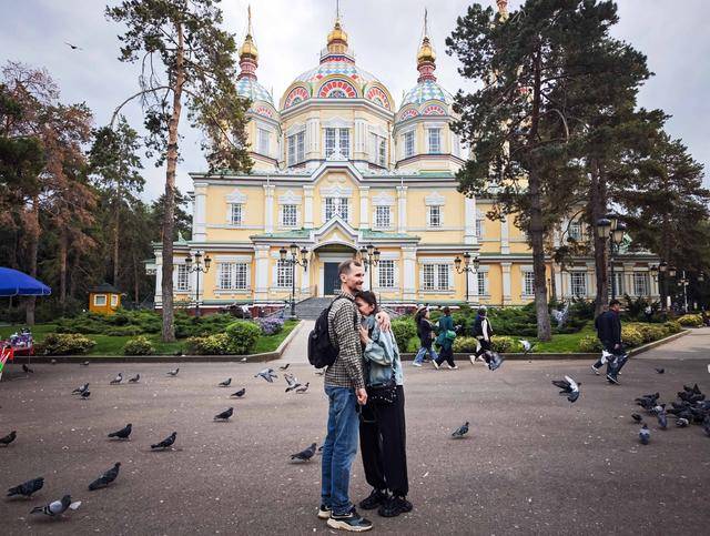 青年说 | 到中亚<strong></p>
<p>老币兑换价格表</strong>,奔赴一场激动人心的“探秘”