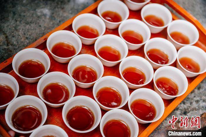 重阳节<strong></p>
<p>kin币交易</strong>，为何又叫“重九节”？