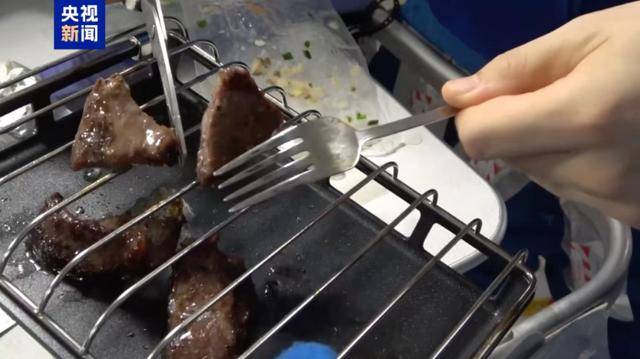 太空烧烤？？来看航天员们的“吃饭历程”<strong></p>
<p>链和币</strong>！