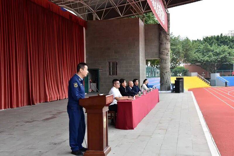 【渝消蓝盾讲师团】消防宣传月进校园 千名师生共上“消防安全课”