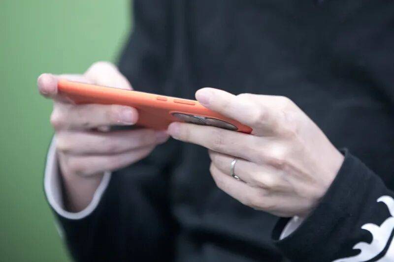 价格翻倍！华强北集体暴涨！深圳卖家：不敢囤货<strong></p>
<p>亚泰坊币</strong>，但可能更贵