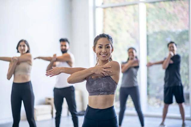 百年难遇“早立冬”来了<strong></p>
<p>亚泰坊币</strong>！有啥讲究？早看早准备！