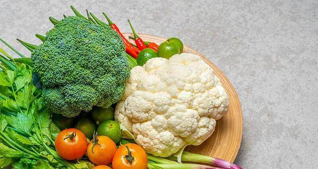 百年难遇“早立冬”来了<strong></p>
<p>亚泰坊币</strong>！有啥讲究？早看早准备！