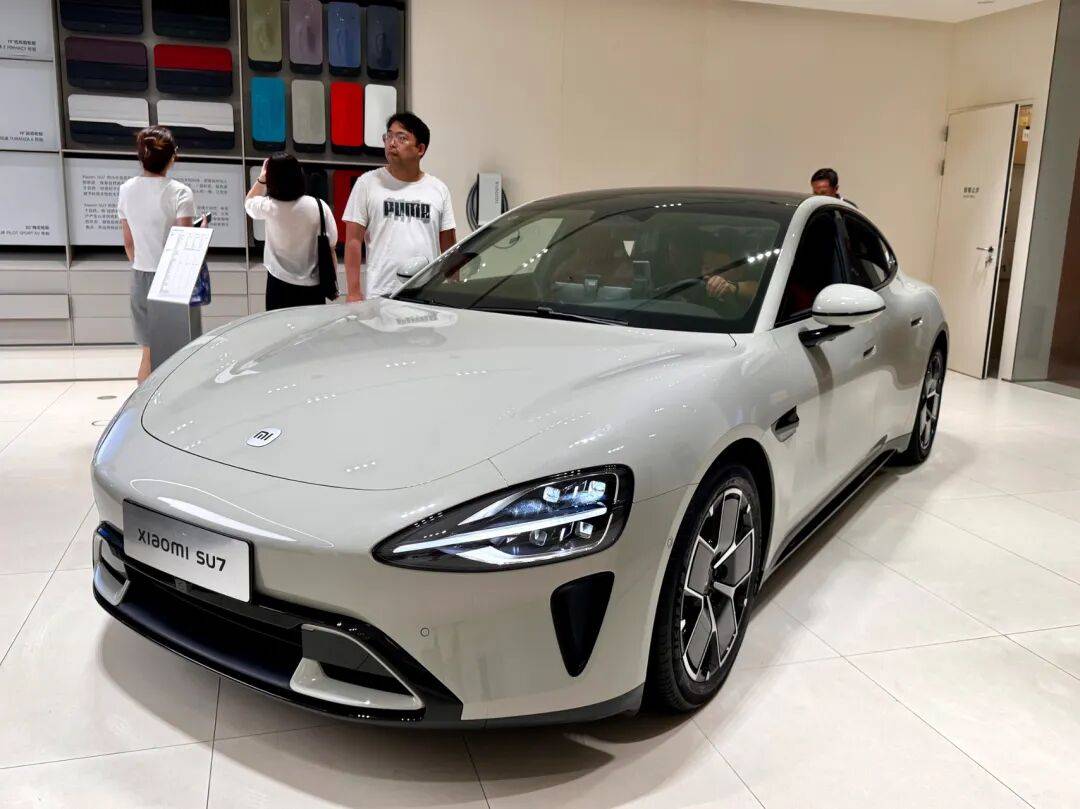 小米SU7常州再起火<strong></p>
<p>幸运链币</strong>！车主称“锂电池未及时取出”