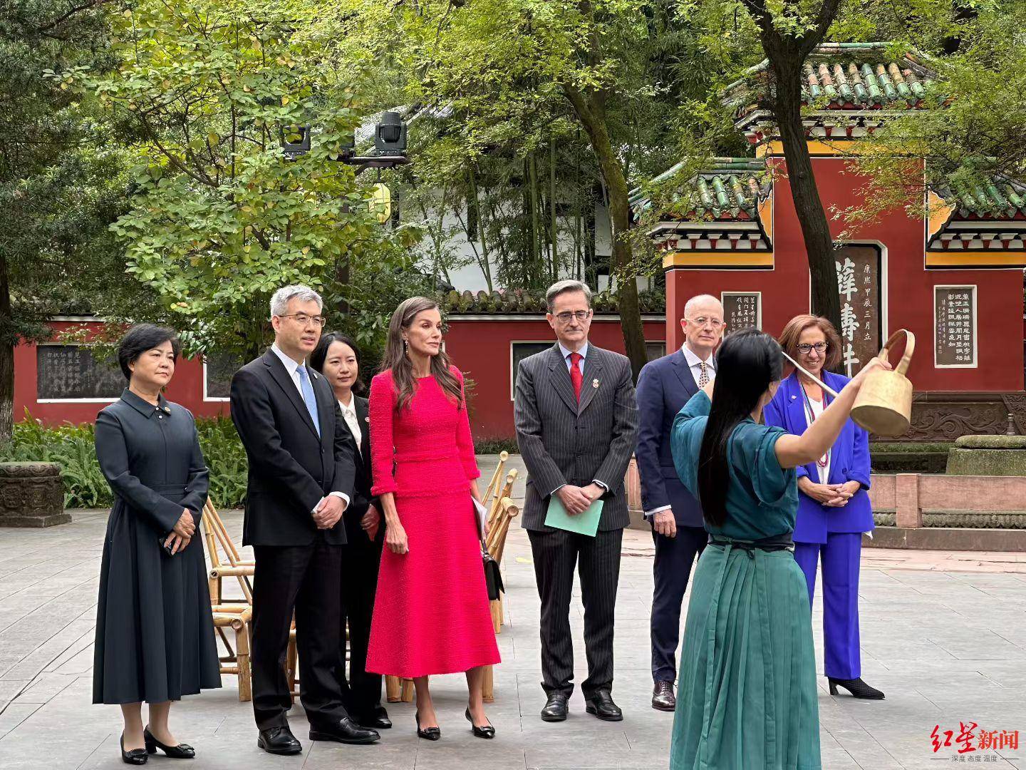 西班牙国王访华首站成都:从经贸到香茶<strong></p>
<p>幸运链币</strong>,释放哪些合作信号?