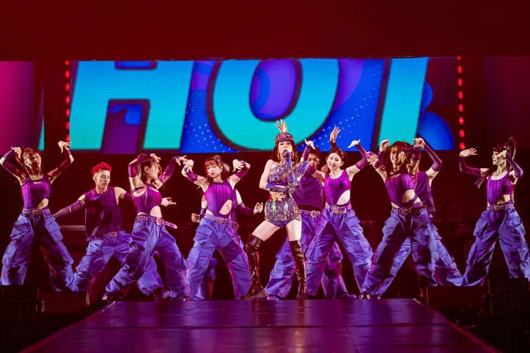 陈嘉桦<strong></p>
<p>借币炒币</strong>，不慌不忙的惊艳