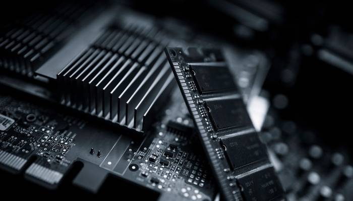 闪存价格涨幅逼近40%，小米卢伟冰称或通过涨价应对成本压力