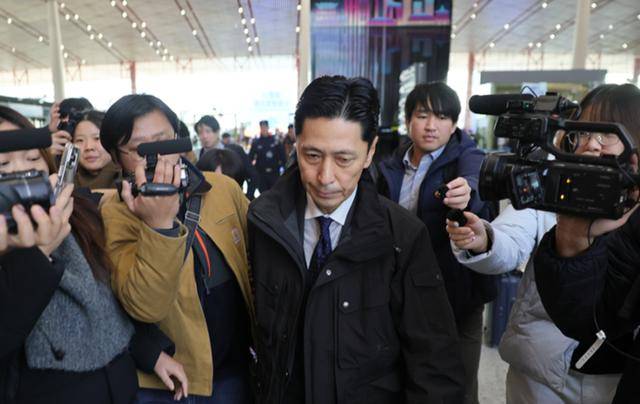 金井正彰访华后出席会议<strong></p>
<p>炒币大赛</strong>，与会者提出要求