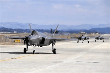 重兵云集<strong></p>
<p>炒币大赛</strong>！日本自卫队靠近台海西南诸岛