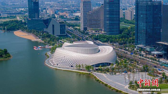 年均引进3万大学生<strong></p>
<p>炒币经历</strong>，浙江最年轻城区靠什么？