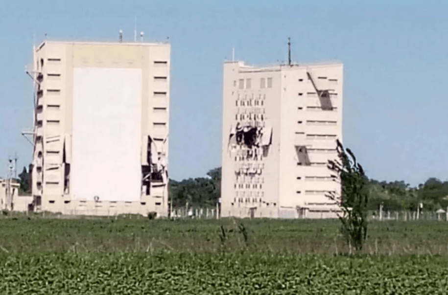 乌克兰发动夜间远程袭击<strong></p>
<p>炒币经历</strong>,俄罗斯唯一一架激光武器试验机被毁,预警指挥机测试机也遭破坏