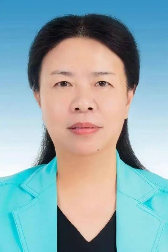 颜丽明<strong></p>
<p>炒币经历</strong>,获福建省委提拔(附简历)