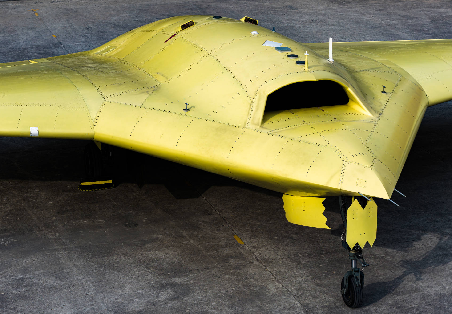 多张高清大图<strong></p>
<p>币网行情app</strong>！新型高空高速长航时无人机彩虹-7近日成功首飞