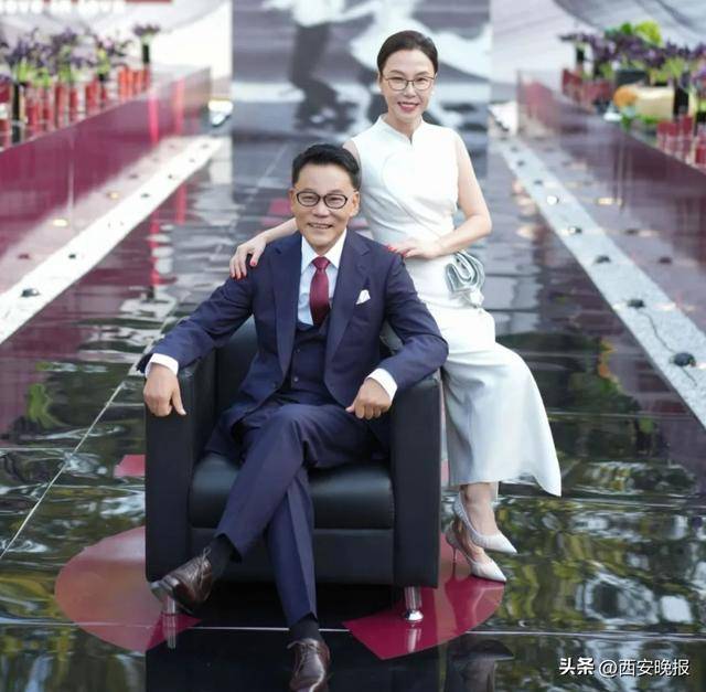 李国庆宣布“60岁再创业”<strong></p>
<p>炒币爆仓</strong>，成立新公司“李享生活”，称要做线上高端会员店，第一年只收5000个优质会员