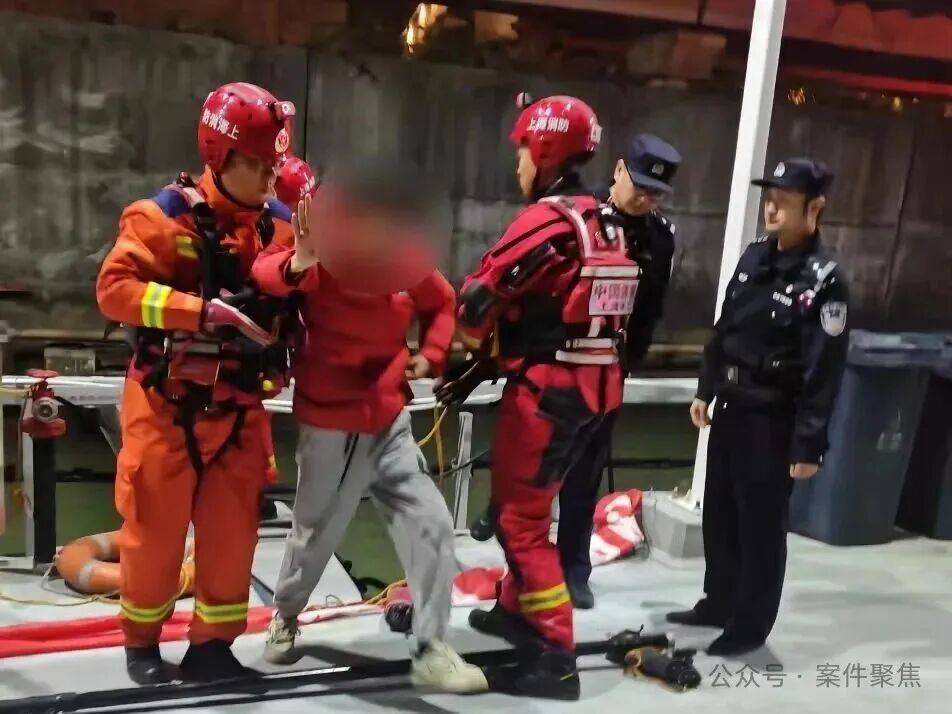 骗了别人18万元<strong></p>
<p>币圈分析</strong>，上海一男子凌晨站在黄浦江边“想抽最后一支烟”