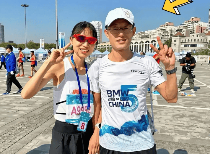 张水华辞职后携老公直播秀恩爱<strong></p>
<p>币圈分析</strong>，称白岩松是自己恩人